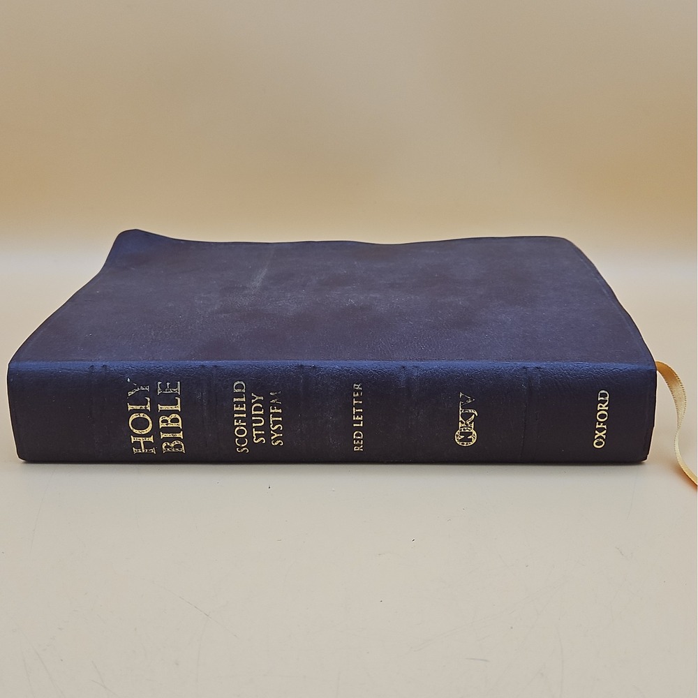 Scofield Study System NKJV Holy Bible Oxford Leather Red Letter